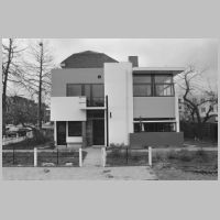 Rietveld Schröderhuis, Utrecht, photo Bart Molendijk, Wikipedia.jpg